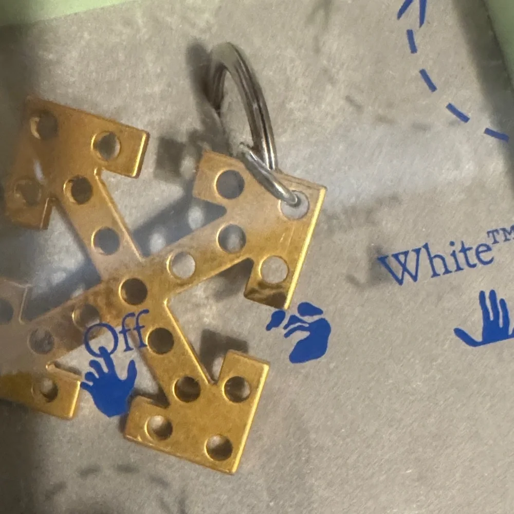 Off-White Gold Arrow Cross Logo Keychain